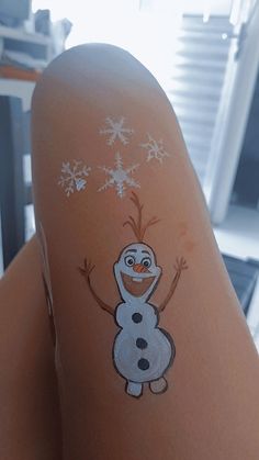 Painting Easy, Tattoos For Kids, Olaf, Face Paint, Art Design