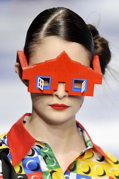 Ray Ban Sunglasses, Fashion Week Spring, Oakley Sunglasses, A House, Wearable Art, Paris Fashion, Paris Fashion Week, Fashion Art