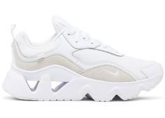 Buy and sell authentic Nike shoes on StockX including the Nike RYZ 365 2 White (W) and thousands of other sneakers with price data and release dates. White Platform Sneakers, Burgundy Shoes, White Shoes Women, Chunky Sneakers, White Brand, Classic Sneakers, Platform Sneakers, White Nikes, Shoes Online