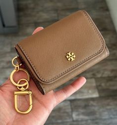 #ad Great shopping ideas for New tory Burch Emerson cardholder keychain wallet, Womens Accessories Tory Burch Keychain, Wallet For Keychain, Keychain With Wallet, Cardholder Keychain, Tory Burch Emerson, Wallet Keychain, Tory Burch Wallet, Keychain Wallet, Shopping Ideas