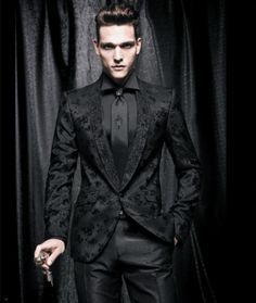 Gothic Suit, Summer Wear Men, Gothic Men, Scene Girl, Dinner Suit, Looks Pinterest, Goth Outfit, Goth Wedding, Gothic Wedding