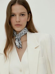 Composition : cotton 100%Color : white,blackCountry of Origin : Republic of Korea Mini Scarf, Scarf Outfit, W Concept, 2 Colours, Designer Fashion, Scarf Accessory, Color White, Cashmere, Composition