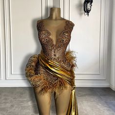 Luxury Gold Diamond Wrap Dress – The Fashion Doll House Short Prom Dresses, Short Prom Dresses 2023, Perfect Birthday Dress, Prom Dresses 2023, Dresses Sheer, Flora Dress, Modest Prom, Wedding Dresses With Flowers, Plus Size Prom