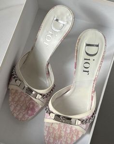 Dior Heels, Pretty Heels, Dr Shoes, Pretty Shoes Sneakers, Vintage Heels, Fancy Shoes, Cute Heels, Girly Shoes, Shoe Inspo