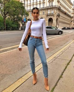 Good Summer, Gives Me Hope, Beauty Inspo, Outfits Winter, Weather Forecast, Transitional Style, Minimal Fashion, Mom Jeans, Winter Outfits