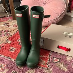 Like New, Never Worn! Knee High Hunter Boots Outfit, Hunter Green Boots, Trendy Green Boots For Outdoor, Green Boots For Outdoor Use In Fall, Green Boots For Outdoor Activities In Fall, Green Boots For Outdoor Wear In Fall, Casual Green Waterproof Boots For Fall, Green Waterproof Winter Boots With Round Toe, Green Winter Waterproof Boots With Round Toe