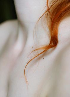 Red Curl Hair Claim, Kate Kane, Woman With Red Hair, Fire Hair, Porcelain Skin, Clary Fray, Lydia Martin, Sansa Stark, Aesthetic Pinterest