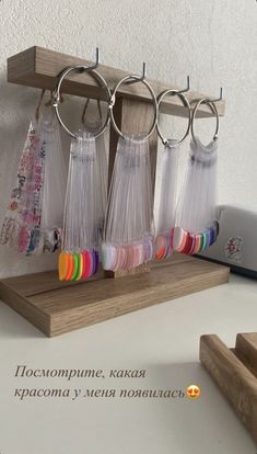 Home Nail Station Ideas, Nail Section Salon, Aesthetic Nail Room Decor, Nail Space Decor, Diy Manicure Table Nail Station, Nail Studio Set Up At Home, Nail Studio Shed, Nail Studio At Home Ideas, Nail Booth Setup