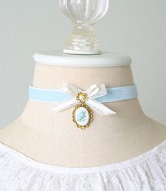 Vintage Ribbon Choker As A Gift, Vintage Ribbon Choker As Gift, Bridgerton Inspired Crafts, Blue Jewelry Aesthetic, Bridgerton Necklace, Light Blue Accessories, Blue Jewlery, Rococo Accessories, Rococo Jewelry