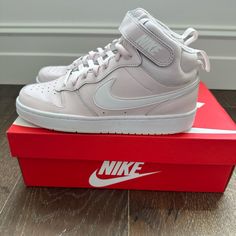 Nike Court Borough Mid 2 (Gs) Color: Pearl Pink/White Summit Youth Big Kids Size 7 Brand New In Original Box Kid Nike Shoes, Nike Court Borough Mid 2, Court Borough Mid 2, Nike Kids Shoes, Nike Court Borough, Pearl Pink, Nikes Girl, Girls Shoes Kids, Nike Kids