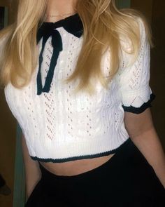 Preppy outfit, long wavy hair, dirty blonde, light blonde, natural blonde, golden blonde, honey blonde, outfits for school, casual style, everyday clothes, girly fashion, fashion inspo, ootd woman, ootd idea, classy, chic, fashionsta, fashionable, cute outfit, pinterest outfit, fashion trends 2024, comfy cozy outfits, old money, simple outfits, chic, doll outfit, dollcore, dolly, just girlie things, girly stuff, vintage style, boarding school outfit, academia outfit, study fashion, japanese fashion, korean fashion, minimalistic fashion, minimal Comfy Cozy Outfits, Hair Dirty Blonde, Blonde Outfits, Outfits For School Casual, Blonde Honey, Study Fashion, Princess Vibe, Ootd Idea, Minimalistic Fashion