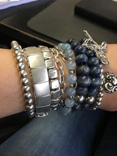 Dope Jewelry Silver, Rockstar Jewelry Aesthetic, Chunky Jewelry Aesthetic Silver, 2000s Jewelry Trends, Stacked Jewelry Silver, 2000s Bracelets, 2010 Jewelry, Rockstar Bracelet