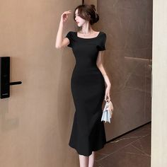 Shipping: Worldwide Express Shipping AvailableDelivery time: 🚚7-15Days Fast ShippingReturns: Fast refund,💯100% Money Back Guarantee.SPECIFICATIONSBrand Name: CBAFUElasticity: Medium StrecthSleeve Style: RegularFabric Type: KnittingPattern Type: SolidFit Type: SlimSilhouette: Trumpet / MermaidNeckline: Slash neckDecoration: BodyconeStyle: CasualDresses Length: Mid-CalfMaterial: KnittingAge: JUNIOROrigin: Mainland ChinaCN: GuangdongSeason: Spring/SummerClosure Type: PulloverType: RegularMaterial Mermaid Long Dress, Korean Style Dress, Bodycon Long Dress, Dress Streetwear, Body Con Dress Outfit, Solid Sweaters, Long Bodycon Dress, Korean Fashion Dress, Knitted Bodycon Dress