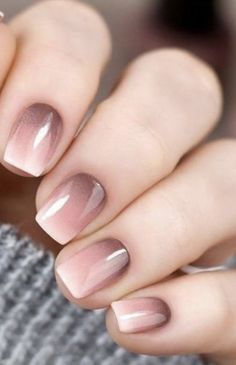 Short French Manicure Nail Designs, Short Nail Ombre Designs, Autumn Ombre Nails Short, Fall 2023 Hair Styles, Short Autumn Nails 2023 Trends, Short Nails 2023 Trends Fall, Nail Ideas Fall 2023, Nail Autumn 2023, Fall Short Nails 2023