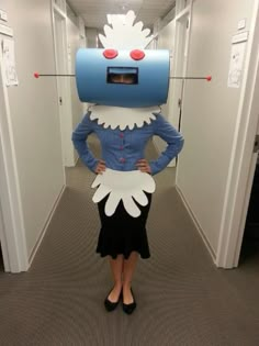 Light Blue Posters, Rosie The Robot, Black Halloween Costumes, Dekorasi Halloween, Robot Costumes, Homemade Halloween