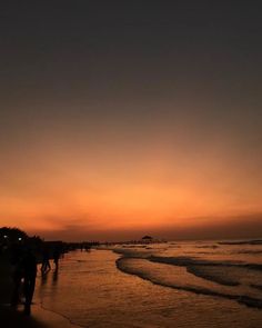 190723 📍PAI (Pantai Alam Indah), Tegal, Jawa Tengah  #sea #beach #sunset #laut #sky #sore #langit #langitsenja #senja #twilight #NatureLover #SunsetVibes #PeacefulEvening  #GoldenHour #NatureBeauty #RelaxingTime #GratefulHeart #SunsetMagic #SereneScenery Sea Beach Sunset, Pretty Skies, Sky Sea, Pretty Sky, Sea Beach, Ocean Photography, Sunrise Photography, Sky Photography, Beach Sunset