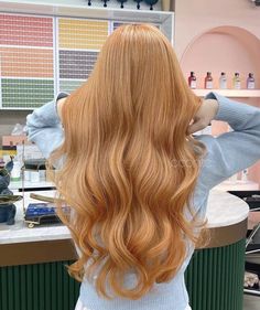 Rosy Blonde Hair, Orange Beige Hair, Starberry Blonde Hair, Light Ginger Hair Copper, Medium Strawberry Blonde Hair, Light Strawberry Blonde Hair Balayage, Rare Hair Colors, Golden Ginger Hair, Apricot Blonde Hair