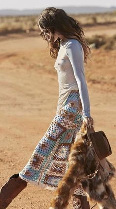 Crochet Skirt, Granny Square Skirt, Crochet Granny Square Skirt, Granny Skirt - Etsy Finland Bohemian Long Winter Skirt, Bohemian Long Skirt For Winter, Winter Bohemian Long Skirt, Winter Bohemian Skirt, Bohemian Fitted Winter Bottoms, Bohemian Schick, Skirt Patchwork, Skirt Crochet, Estilo Hippy