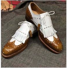 Men's Two Tone Wing Tip Brogue Lace Up Fringes Round Toe Dress Leather Shoes | eBay Fringe Shoes, Quality Leather Boots, Custom Design Shoes, Brown Oxfords, Leather Oxford Shoes, Brogue Shoes, Leather Shoes Men, Mens Fashion Shoes, Formal Shoes