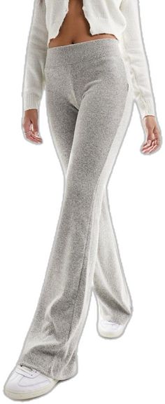 Non-stretch Flare Bottoms For Winter, Gray Stretch Wide Leg Pants For Fall, Stretch Gray Wide Leg Pants For Fall, Fitted Wide Leg Gray Sweatpants, Casual Wide Leg Gray Yoga Pants, Casual Gray Wide Leg Yoga Pants, Fitted Wide-leg Gray Yoga Pants, Fitted Gray Wide Leg Yoga Pants, Fitted Wide Leg Gray Yoga Pants