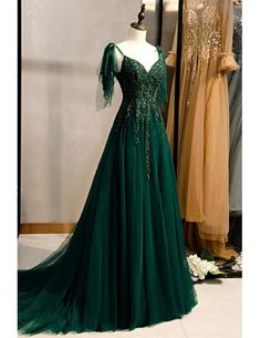 Dark Green Prom Dress, Prom Dress With Train, Party Gown Dress, Green Evening Dress, A Line Evening Dress, Spaghetti Strap Prom Dress, Prom Ball Gown, Evening Party Gowns, فستان سهرة