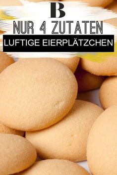 a pile of cookies sitting next to each other on top of a white plate with the words nur 4 zuitaten