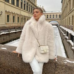 Liza Rudkevich, White Fluffy Coat, Beige Fur Coat, Shaggy Fur Coat, Fur Coat White, White Fur Coat, Fur Decor, Womens Faux Fur Coat, Faux Fur Material