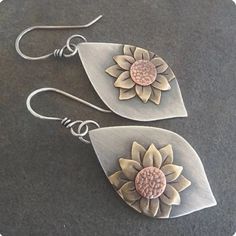 Quality Earrings 2 Available I Ship Fast And Well Packaged. Bina Corak Bunga, Sunflower Pendant, Sunflower Earrings, Styl Boho, Silver Plated Jewelry, Brass Copper, Boho Vintage, Silver Brass, Jewelry Wedding