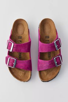 Birkenstock Arizona Oiled Leather Sandal | Urban Outfitters Colorful Birkenstocks, Arizona Silhouette, Leather Strap Sandals, Birkenstock Arizona, Shoe Closet, Pretty Shoes