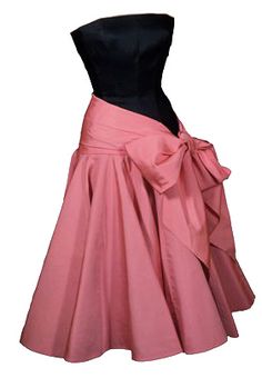 Stunning Evening Dress by Norman Norell Dress, 1950. Henry Art Gallery, transfer from The Brooklyn Museum Norman Norell, Brooklyn Museum, Fashion 1950s, Moda Vintage, 50s Fashion, 1950s Fashion, Mode Vintage, Retro Stil, Mode Inspiration