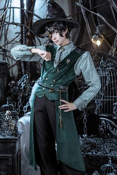 ❤︎ Mystery Amonnu -Toral Croppants❤︎ Alchemist Outfit Male, Prince Fantasy Outfit, Clothes Fantasy Design, Fantasy Style Clothes, Costume Character Ideas, Gender Moodboard, Fantasy Prince Outfit, Wizard Outfit, Prince Fashion