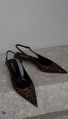 Suits And Sneakers, Trendy Heels, Chic Heels, Leopard Heels, Chic Accessories, Dream Shoes