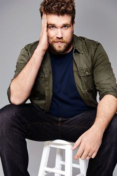 Zach Miko, Headshot Men, Plus Size Men Outfits, Plus Size Men Fashion, Plus Size Male Model