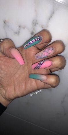 Mail Designs, Shiny Nails Designs, Bling Acrylic Nails, Glam Nails, Bling Nails, Pretty Acrylic Nails, Manicure E Pedicure