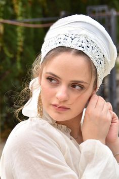 🌻🌼Can be used for wedding! Stunning White Lace Ruffle Bandana ,pleasant and lovely handmade Headband. # headscarf #volumizer #volumehat #boubou #bobo #HeadwrapsStyle #Turban #beautiful #beauty #jew #jewish #judaic #judaica #judaism #religious #israel #israeli #tichel #tichels #mitpachat #headcovering #modesty #beautiful #jewishwomen #mitpachat #scarves #headwrap #haircovering #whitetichel #white Bohemian Festival Hair Accessories, Festival Headwrap Headband, Adjustable Bohemian Headwrap Headband, Bohemian Style Headband Hair Accessories, Traditional Headscarf As Headband, White Bohemian Headscarf For Summer, Elegant Headband Style Bandana, Elegant White Headwrap One Size Fits Most, Elegant One Size Headband Bandana