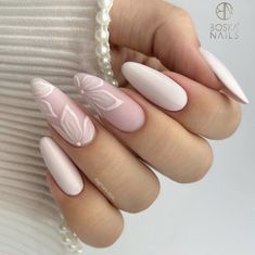 Glossy Nail Designs, Acrylic Nails Almond Shape, Nagellack Trends, Cute Gel Nails, Almond Acrylic Nails, Short Acrylic Nails Designs, Neutral Nails