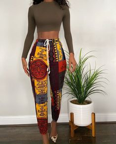 Work Outfit Ideas, Short African Dresses, African Wear Dresses, Chique Outfits, African Fashion Ankara, African Fashion Modern