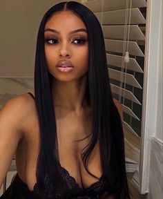 Feminine Makeup, Brown Girls Makeup, Natural Glam Makeup, Straight Lace Front Wigs, Looks Black, Glam Makeup