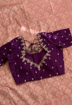 Pattu Blouse Design Models Maggam Work, Back Net Maggam Work Blouses, Blouse Back Neck Designs For Pattu Saree, Maggam Work For Marriage Blouse, Bridal Maggam Blouse Designs Latest, Pastel Blouse Designs, Bridal Designer Blouse, Maggam Work Back Neck Designs, Simple Works On Blouses