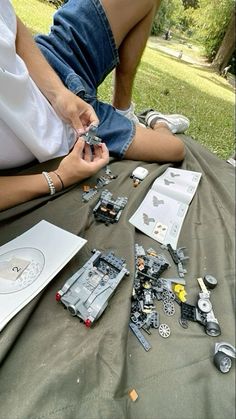 Building legos in the park #legos #aesthetic Dream Dates, Cute Date Ideas, My Kind Of Love, The Love Club, The Perfect Guy, Foto Ideas Instagram, This Is Love, Future Boyfriend, Love Languages