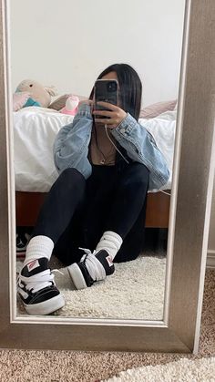 #bodysuit #vansknuskool outfit How To Dress A Bodysuit, Knew Skool Vans Outfit, Vans Outfit Ideas, Latina Hair, Girly Bracelets, Latina Outfits, Vans Outfit, Ootd Inspo