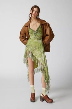 UO Hyacinth Lace Spliced Midi Dress | Urban Outfitters Fae Costume, Fairycore Dress, Asymmetrical Midi Skirt, Lace Splicing, Grad Dresses, Asymmetrical Skirt, Lace Midi, Urban Outfitters Women, Ruffled Sleeves