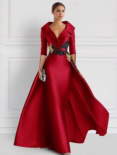 Red A-Line Christmas Vintage Embroidered Evening Gown Elegant Dress Formal Floor Length 3/4 Length Sleeve Shirt Collar Satin with Appliques 2024 2024 - $142.99 Red Green Dress, Cocktail Dress Elegant, Gown Elegant, Formal Wedding Guests, Evening Dresses Online, Cheap Evening Dresses, Dresses Formal Elegant, Party Kleidung, Evening Gowns Elegant