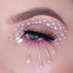 Eye Makeup Images, Make Up Inspiration, Makeup Challenges, Eye Makeup Pictures, Simple Eye Makeup, Editorial Makeup