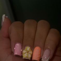 Flower Theme Nails, Gel Nail Designs Colorful, Nail Ideas Hawaii, French Tip Vacation Nails, Cute Short Square Nails Ideas, Kiddie Nails, Shortie Nail Ideas, Overlay Nails Designs, Colorful Short Nails