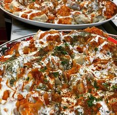 Famous Afghani hawasana Manto Afghani Food Recipes, Caucasus Aesthetic, Mantu Recipe, Afghani Food, Afghan Food, Afghan Culture, Effective Study Tips, Ethnic Food, Tomato And Cheese