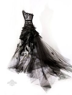 SYRENA GOTHIC STYLE / Red Carpet Look Couture Black Tulle - Etsy Gothic Black Tulle Dress, Luxury Gothic Gown For Halloween, Tulle Goth Skirt, Luxury Black Dress For Halloween, Luxury Gothic Formal Dress, Luxury Gothic Gala Dresses, Luxury Gothic Party Dresses, Luxury Gothic Gown With Fitted Bodice, Black Tulle Dress Veaul