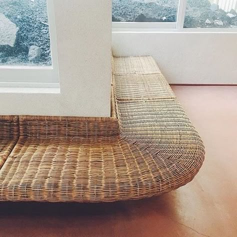 Sofa Rattan, Material Things, Woven Furniture, Built In Seating, Dining Nook, Taos, Window Seat, Banquette, Interior Furniture