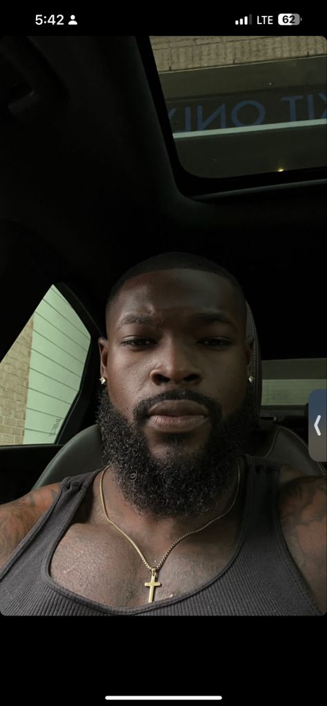 Black Men Goatee, Dark Skin Black Man, Older Black Male, Handsome Dark Skin Men, Black Man Selfie, Black Bodyguard, Buff Black Men, Beard Black Men, Black Men With Tattoos