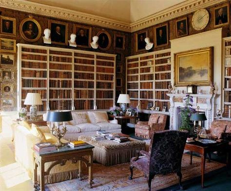 Petworth library. Petworth House, English Country House Style, Salas Living Room, House Library, English Interior, Home Libraries, English Country House, Architect House, Country Style Homes